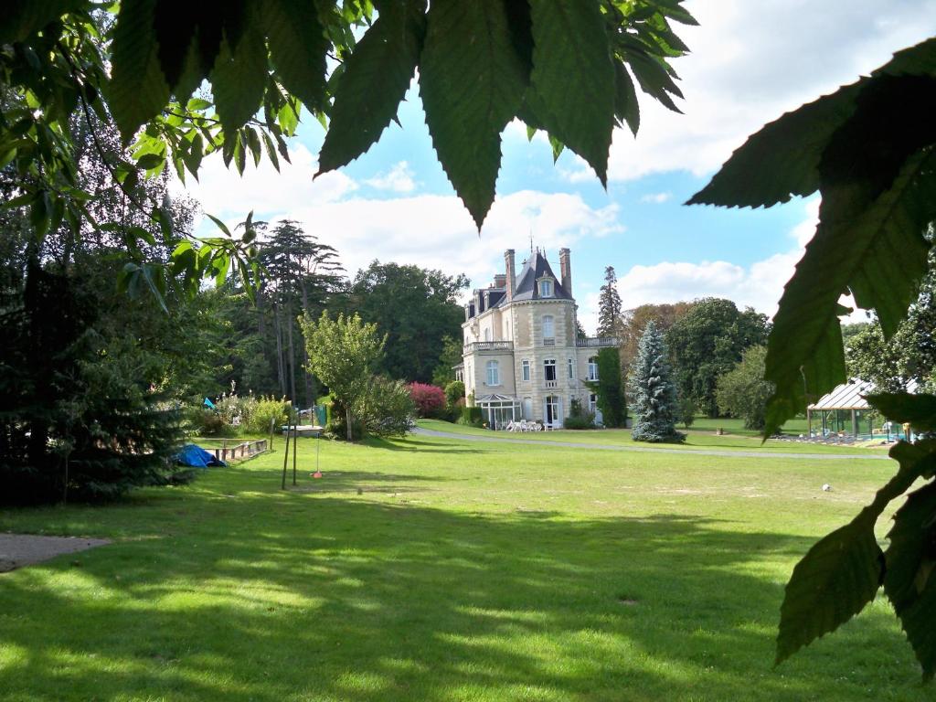 Chateau Vary photo 2