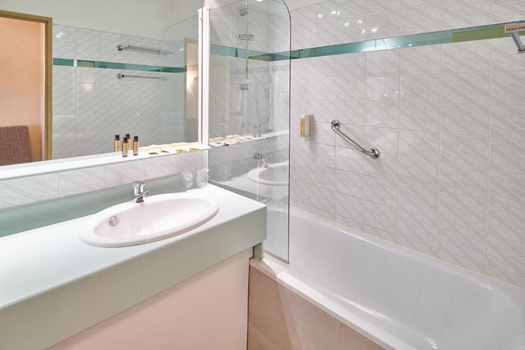 Hotel *** & Spa Vacances Bleues Villa Marlioz - F&B