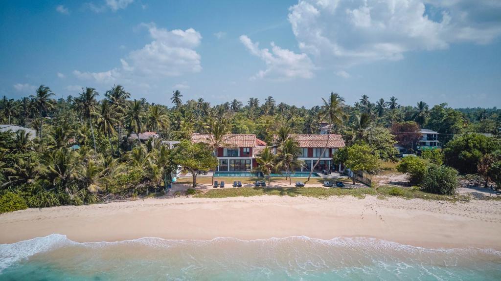 Ubuntu Beach Villas by Reveal photo 1