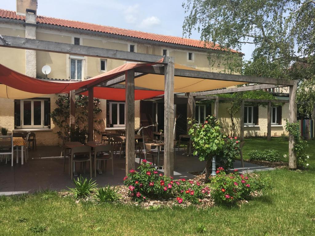 Hotel du parc photo 1