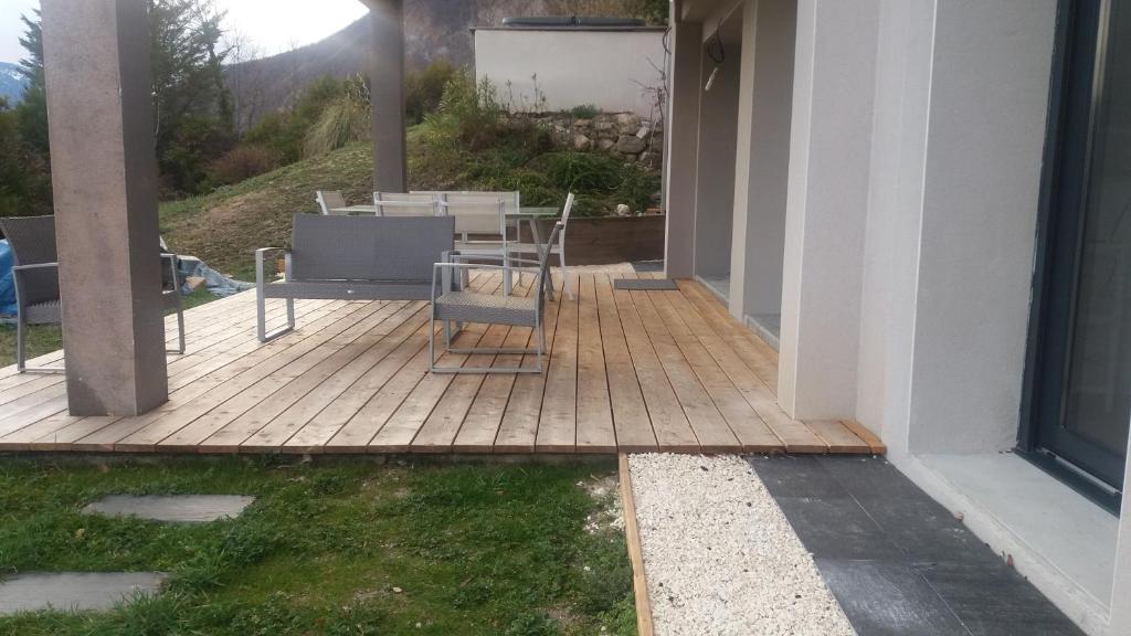 Rez de jardin - Calme et nature aux portes de Grenoble photo 3