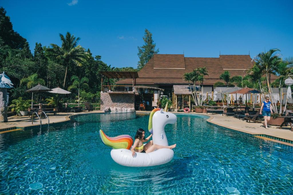 Poonsiri Resort Aonang-SHA Extra Plus photo 2