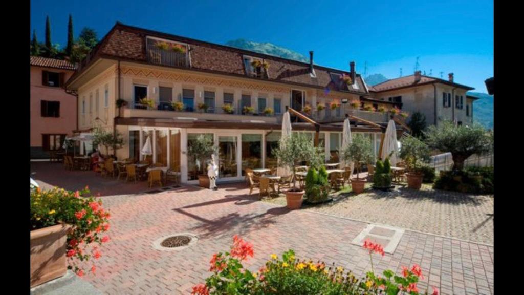 Hotel Concordia photo 1