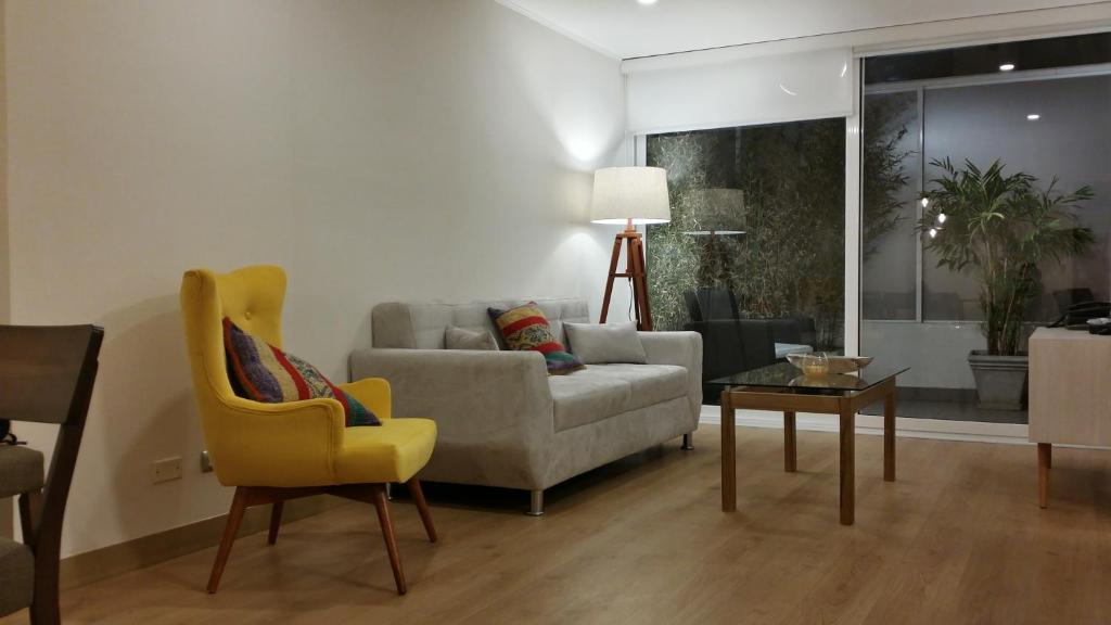 GL Apts photo 3