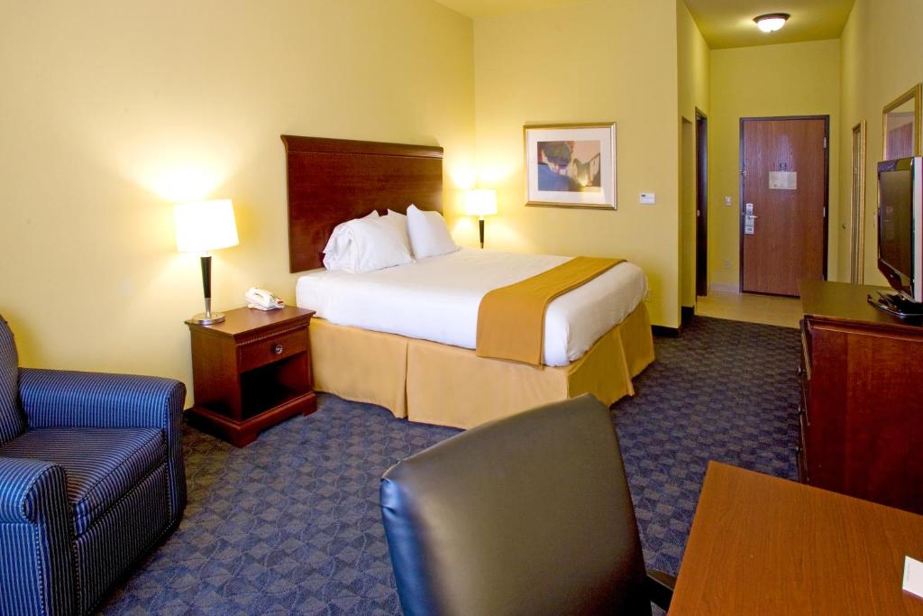 Holiday Inn Express & Suites, Corpus Christi NW, Calallen, an IHG Hotel photo 2