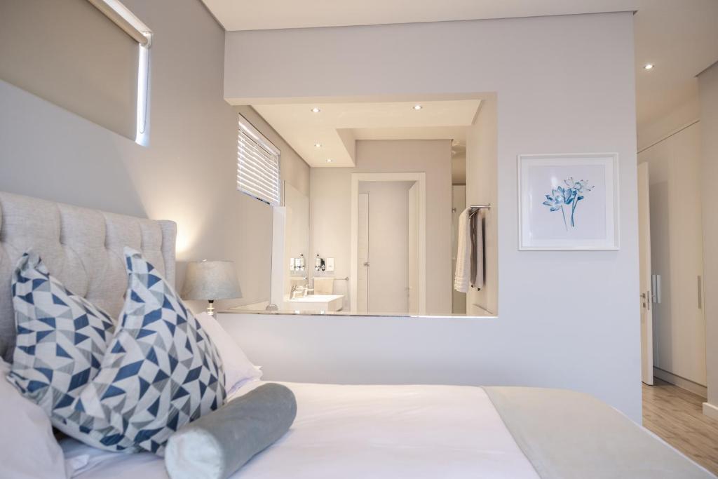 One Hyde Park Sandton Room Type - Two-Bedroom Apartment with Balcony