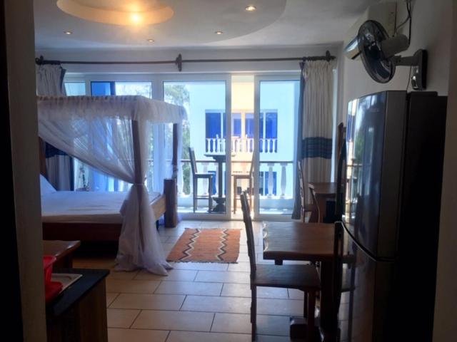 Bamburi Beach Studio Apartment B41 photo 4