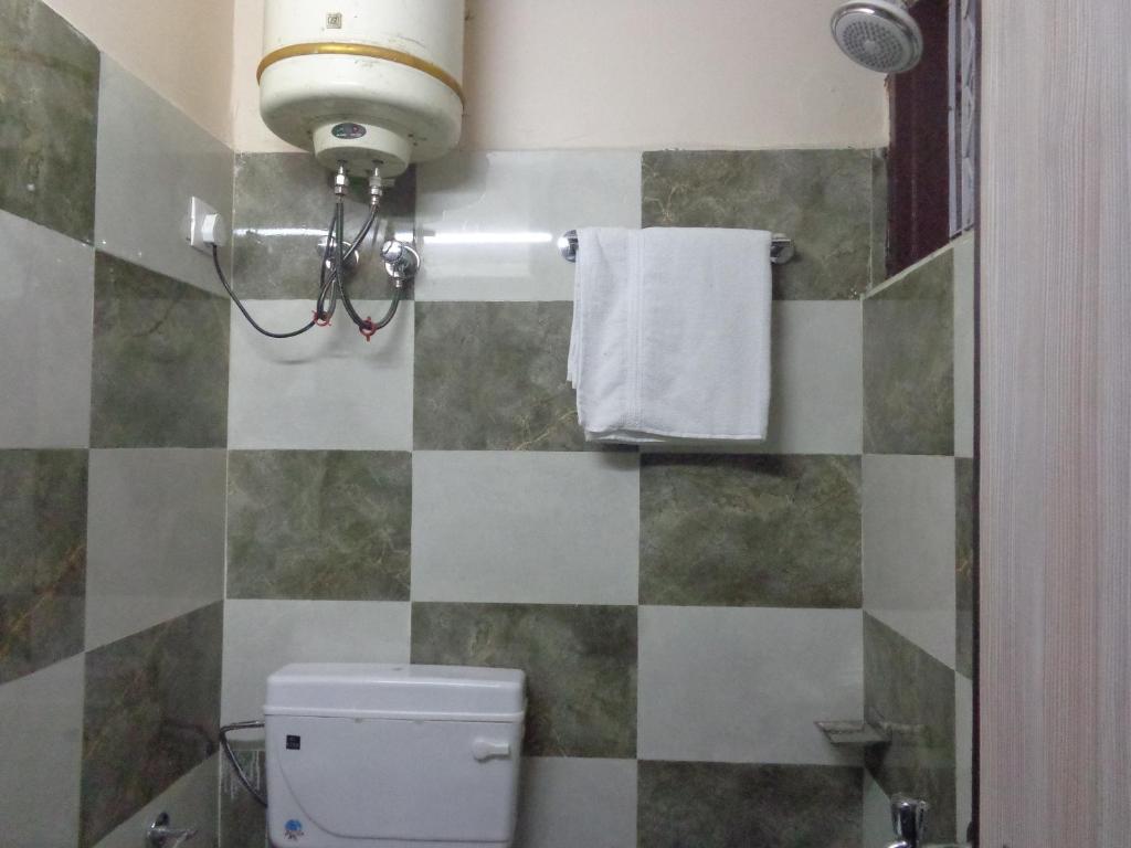Двухместный (Улучшенный двухместный номер с 1 кроватью), SRI SAI INN