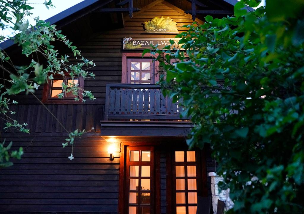 Ojców Bazar Lwowski photo 4