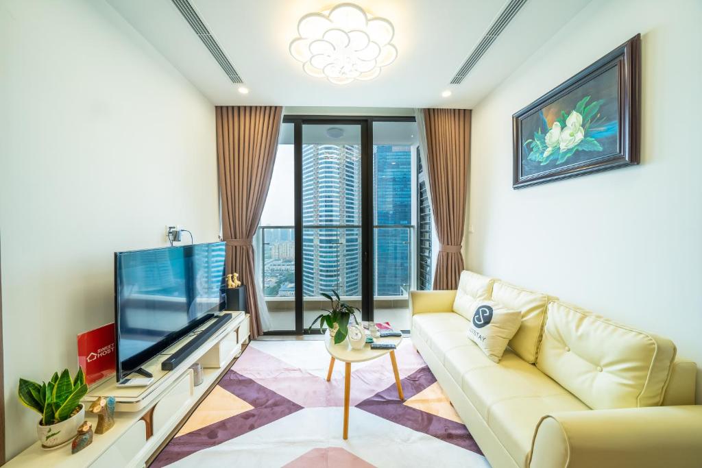 Vinhomes Skylake 2BR next to Keangnam City View - Cindy's