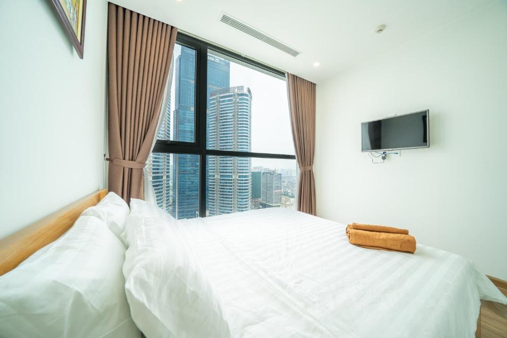Vinhomes Skylake 2BR next to Keangnam City View - Cindy's
