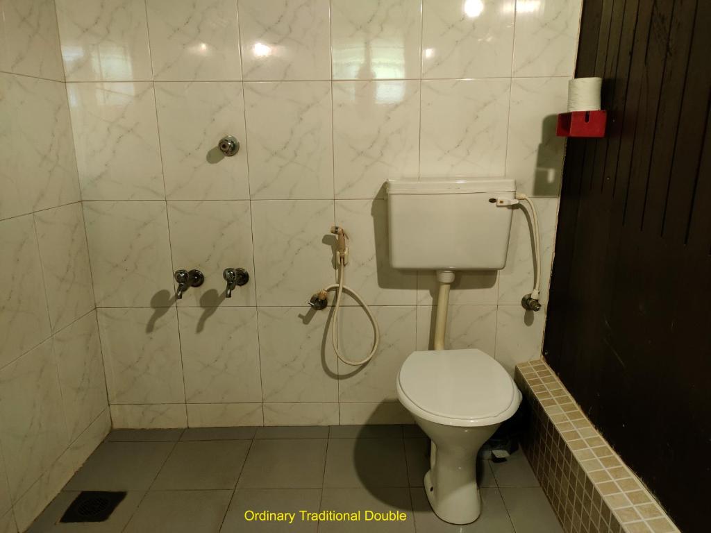 Двухместный (Бюджетный двухместный номер с 1 кроватью), Varkala Marine Palace