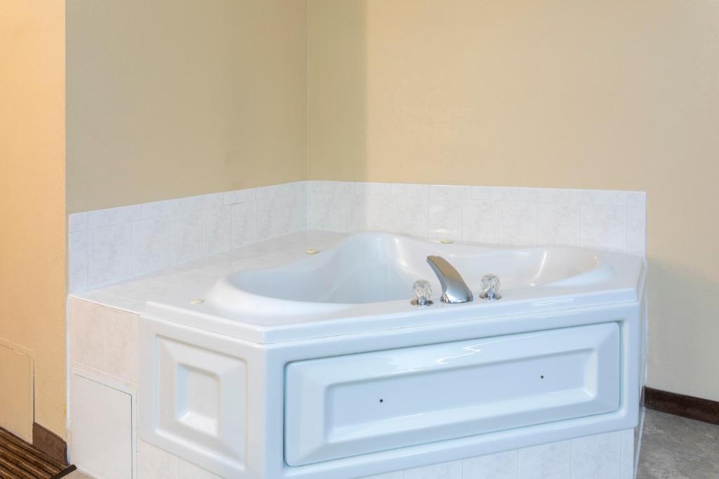 Med City Inn & Suites Rochester Mayo Clinic Area photo 3