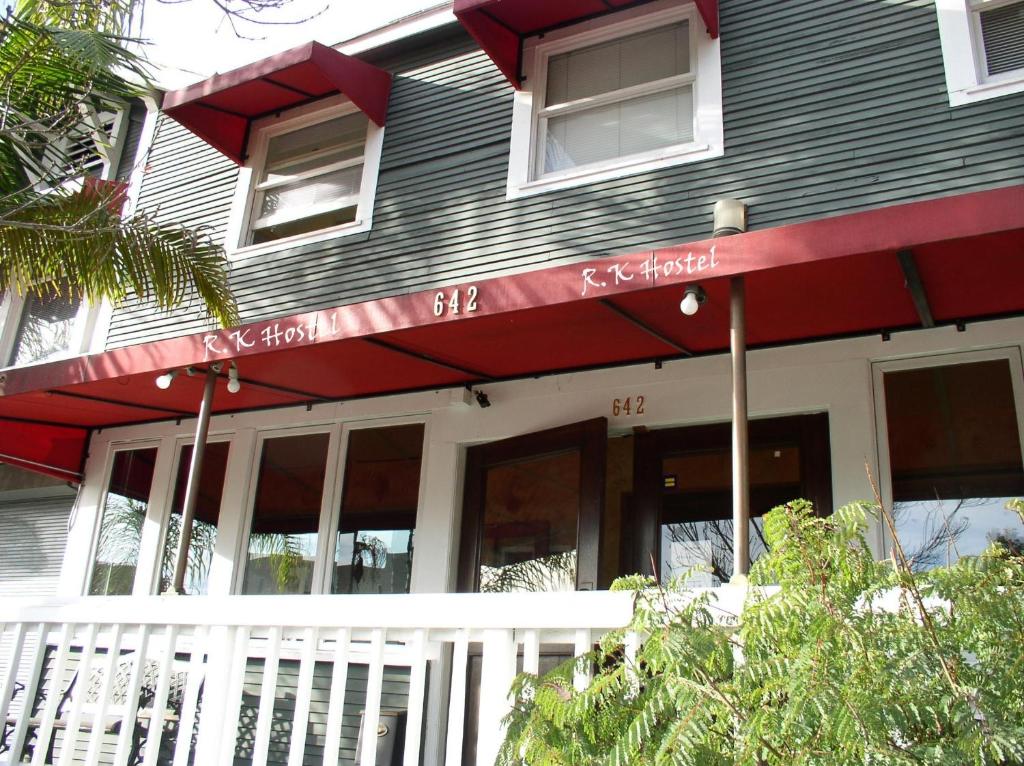 RK Hostel San Diego image