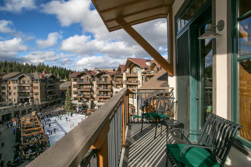 Stunning Top Floor Village at Northstar Residence! - Big Horn 502 image
