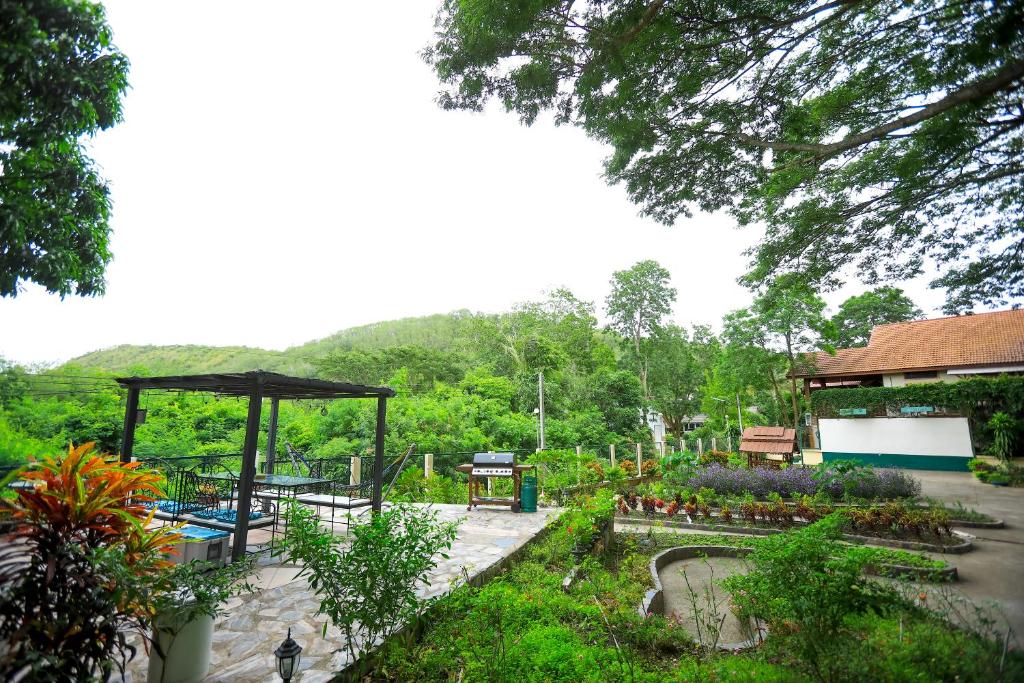 Evergreen Pakchong Home photo 4
