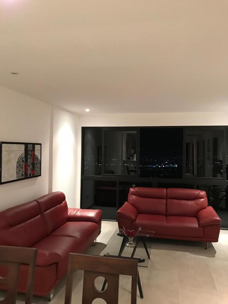 APARTAMENTO CON LA MEJOR VISTA DE SAN SALVADOR photo 3