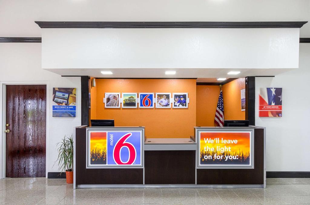 Motel 6-Sidney, OH photo 3