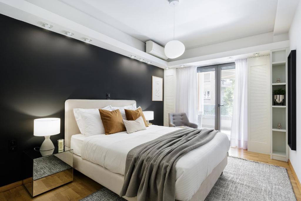 Modern 1BD Apartment close to the Acropolis Museum by UPSTREET, Athens