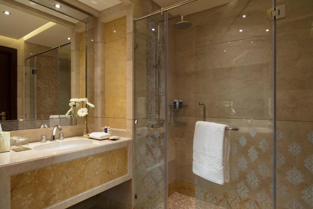 Двухместный (Улучшенный номер), Al Najada Doha Hotel by Tivoli