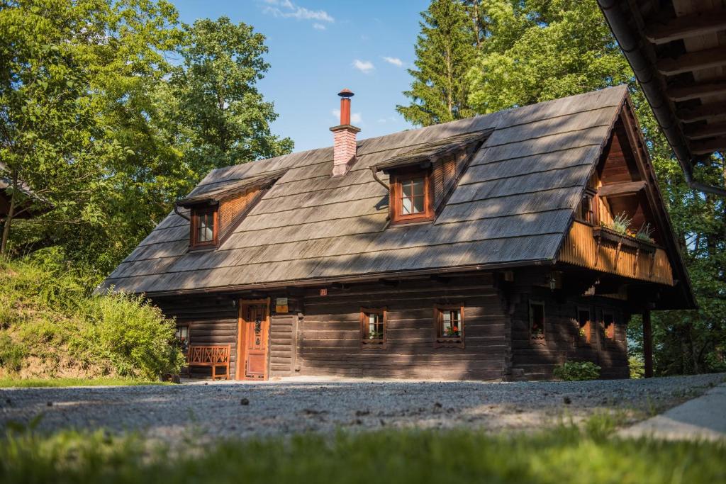 Počitniška hiša Koča Dobnik photo 2