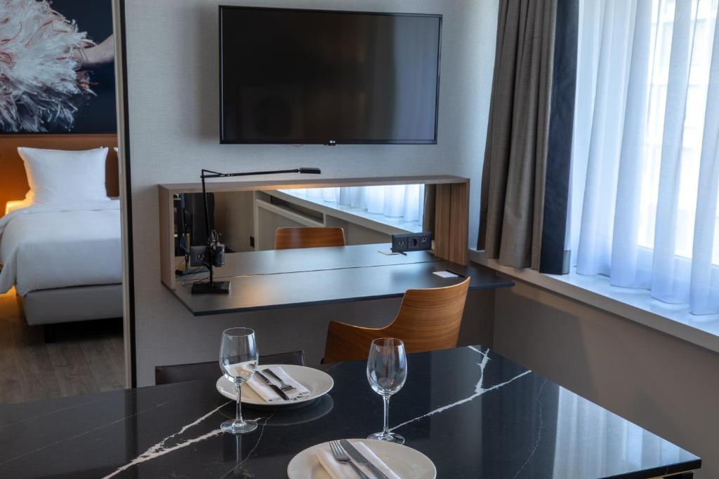 Сьюит (Полулюкс), Radisson Blu, Basel