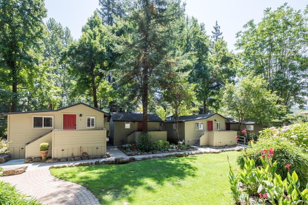 Cottages On River Road photo 3