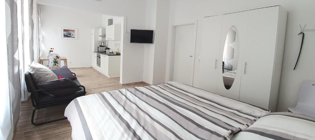 H-Apartment 1 photo 3