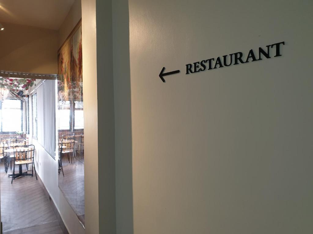 Hanoi La Cascada House & Travel