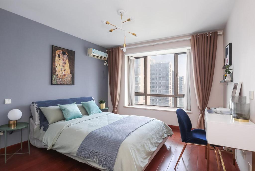 【locals】three bedrooms flat next to the Zijin Mountain photo 1