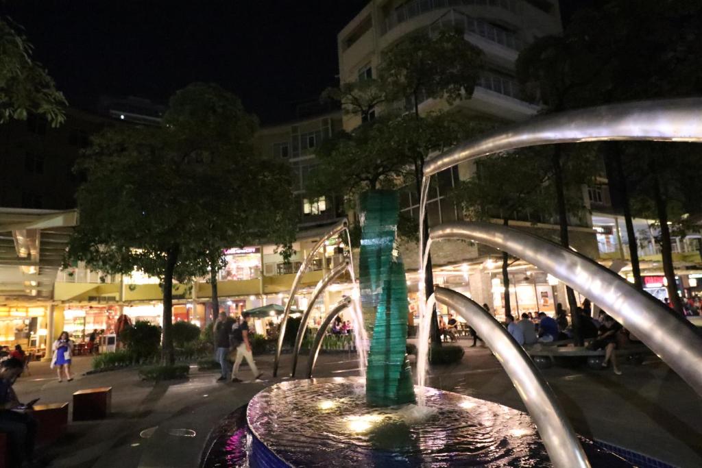 Апартаменты (Апартаменты с 1 спальней), Oasis Regency @ Fort Victoria BGC