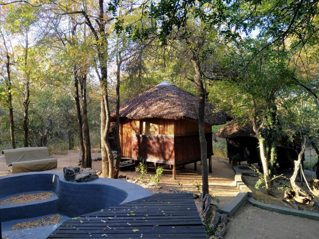 Off Beat Safaris Bush Lodge photo 3
