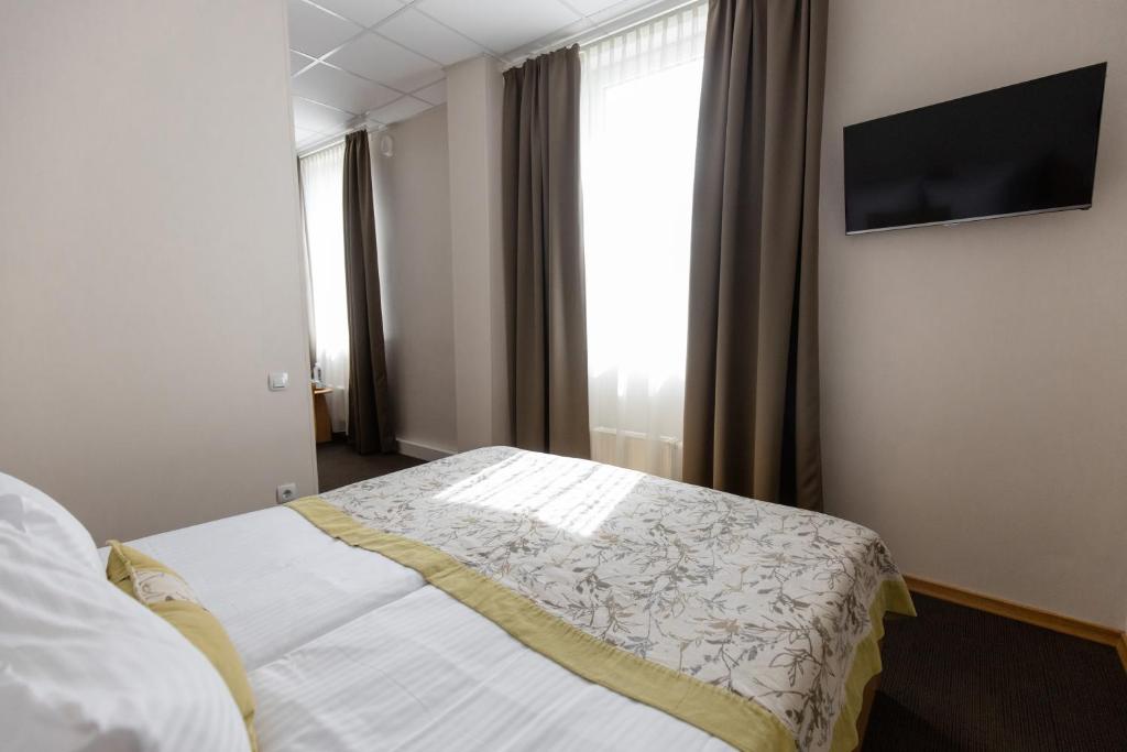 Sports Hotel photo 2
