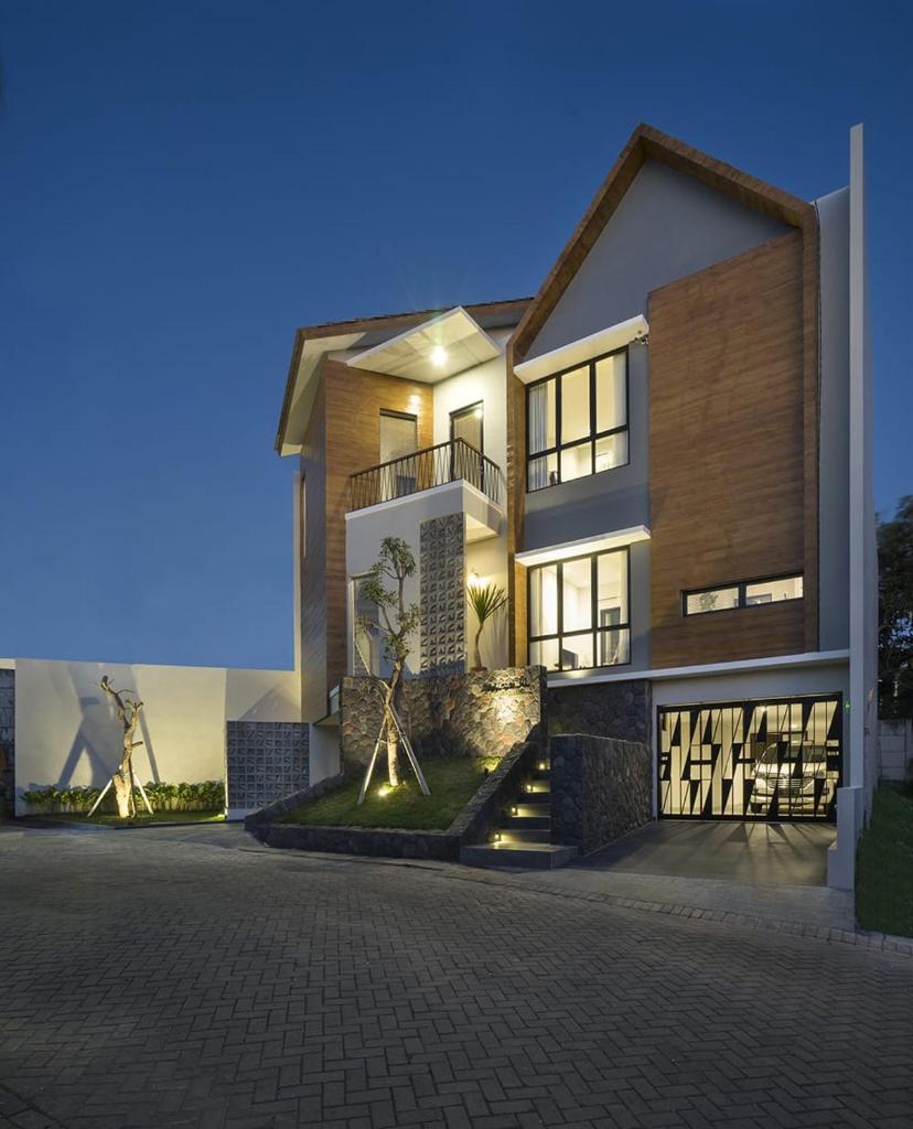 GAIA Lodge The Kusuma Hill Batu - Malang photo 1
