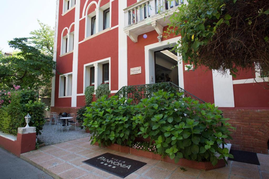 Hotel Villa Pannonia photo 1