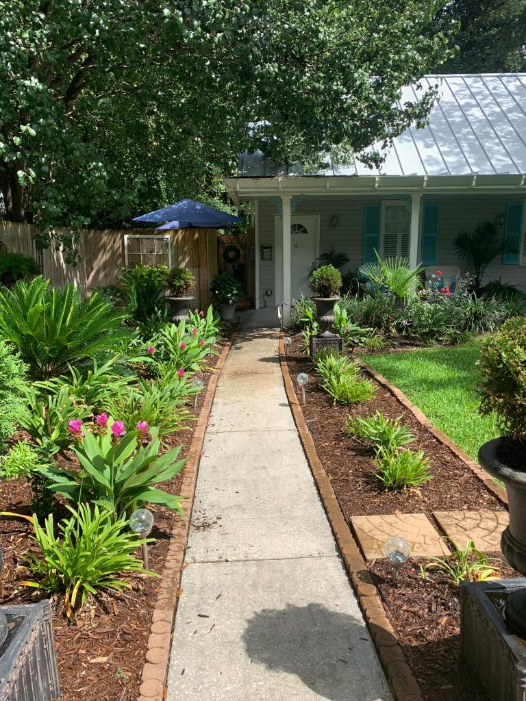Caroline's Bed and Breakfast photo 1