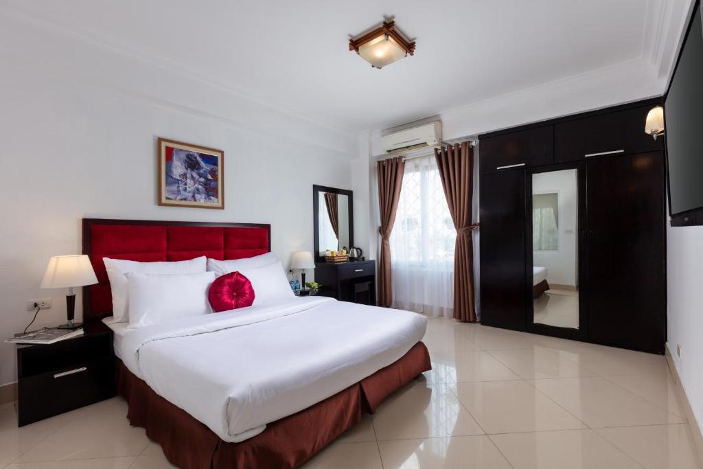 Hanoi Amore Hotel & Travel