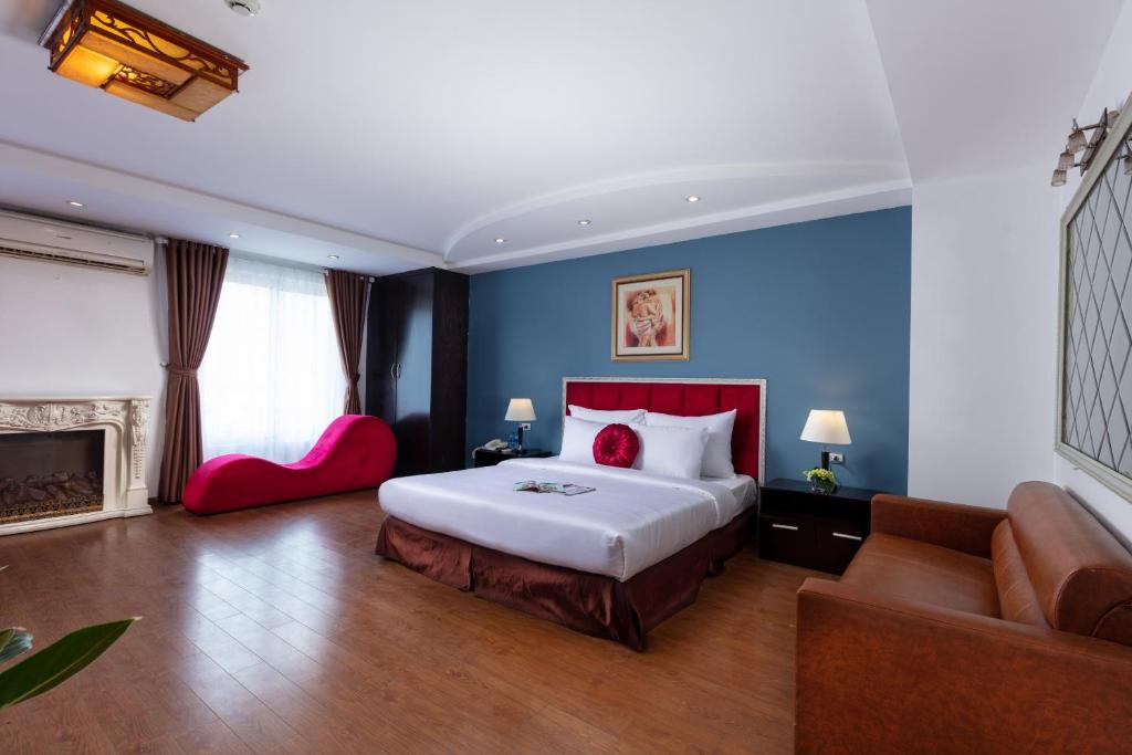 Hanoi Amore Hotel & Travel