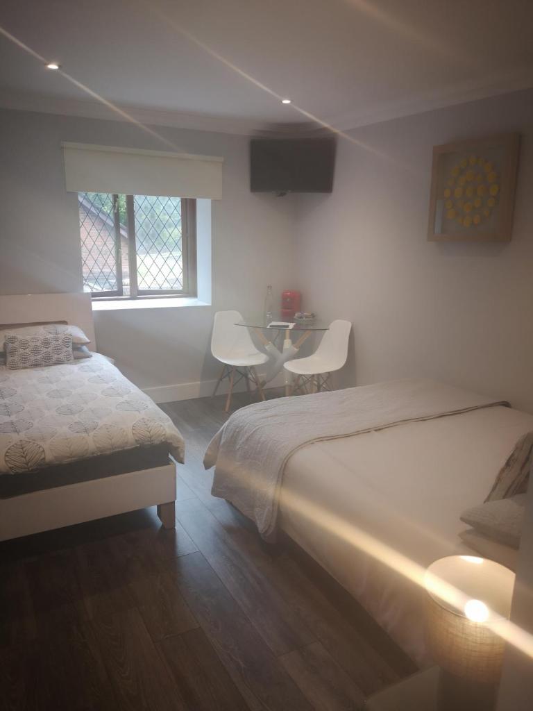 Tudor Lodge Guest Accommodation photo 1