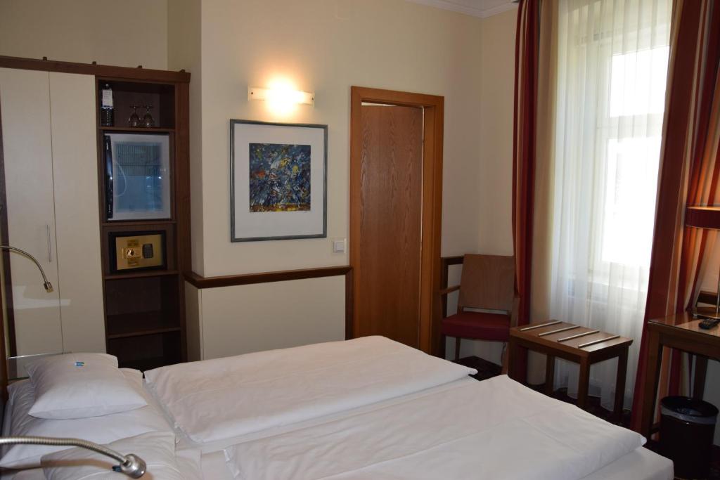 Двухместный (Двухместный номер эконом-класса с 1 кроватью), Hotel Jäger