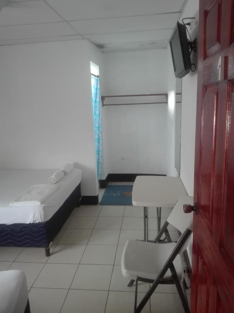 Hostal Don Frank photo 1