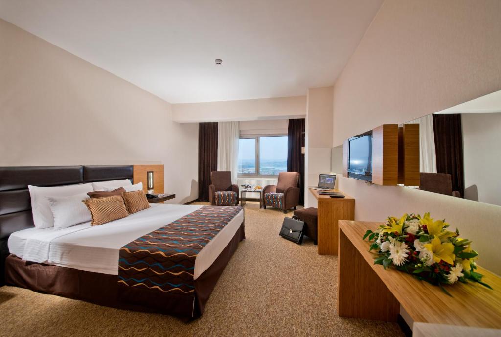 North Point Hotel photo 1