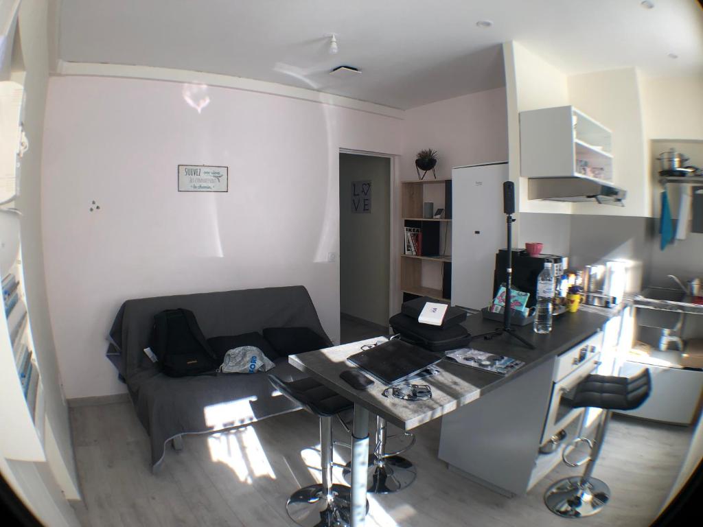 appartement lisieux calme très bien équipé photo 4