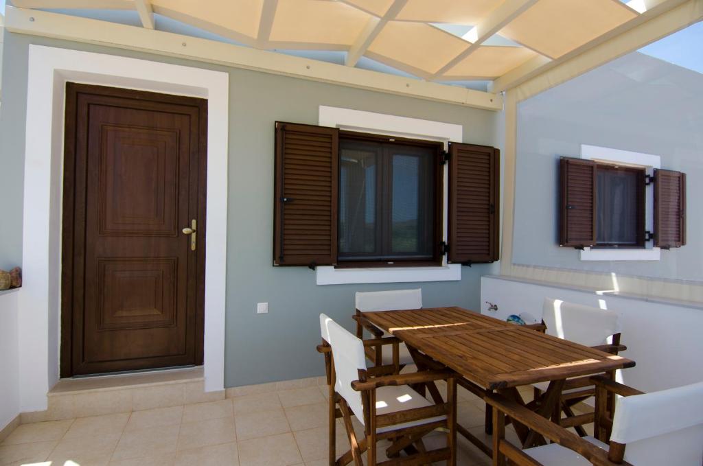 Giorgos villa photo 3