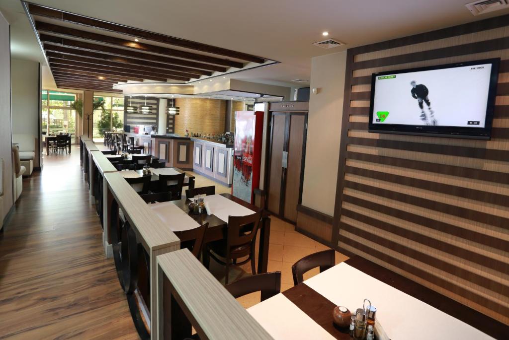 Acropolis Hotel photo 1