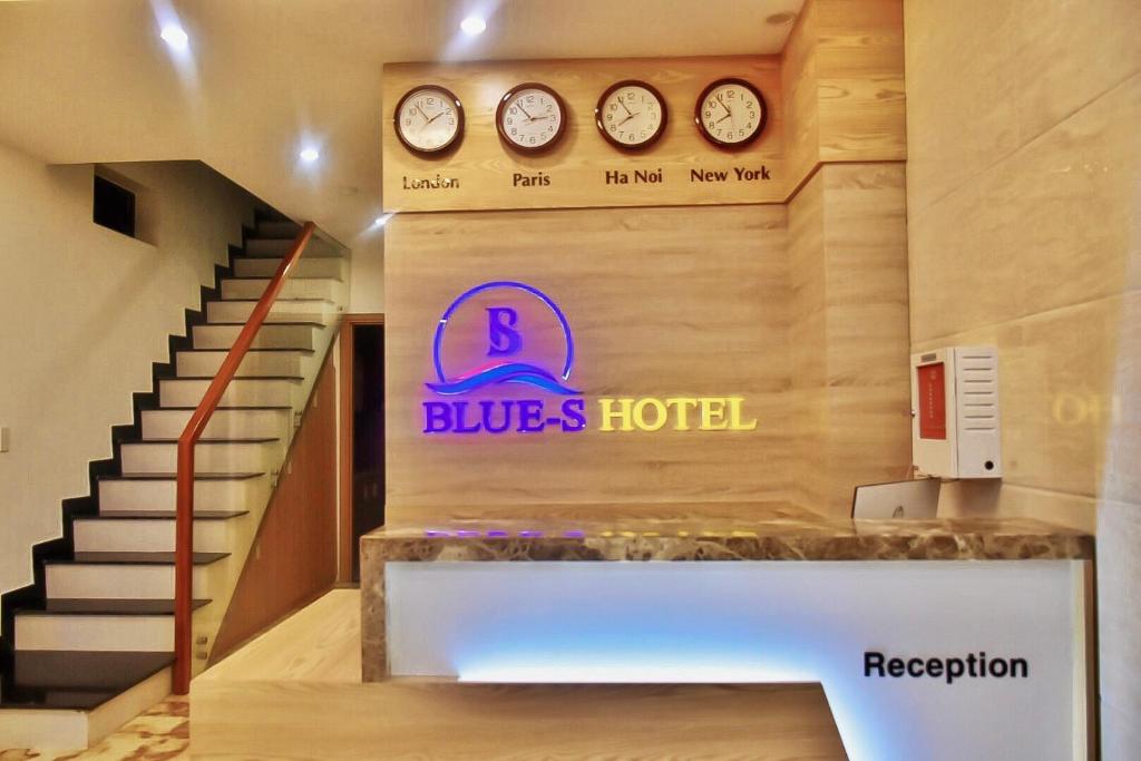 Blue-S Hotel & Apartment