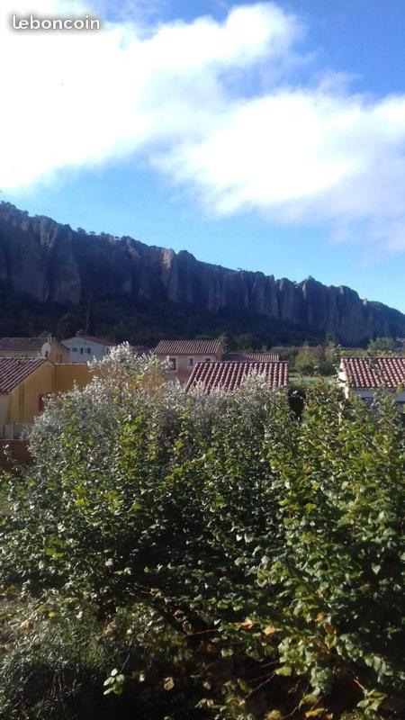 meublé 40m2 classé 2 étoiles. Lumineux les Mées 04190