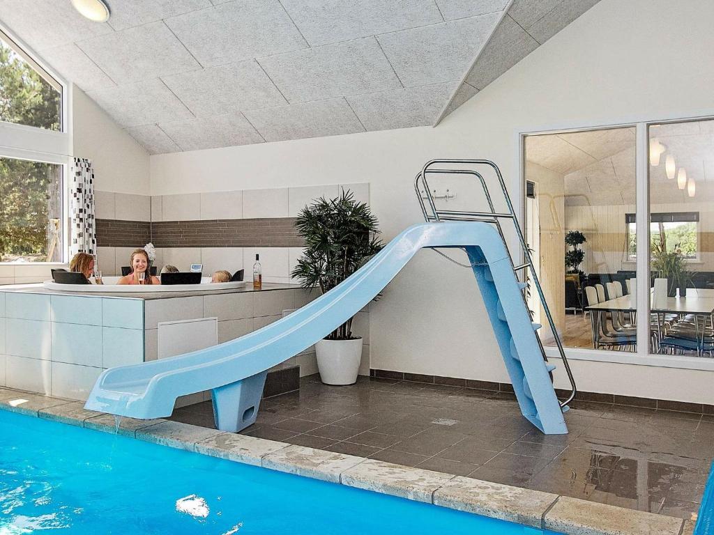 19 person holiday home in Nex photo 4