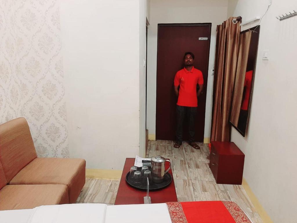 Двухместный (Улучшенный двухместный номер с 1 кроватью), Luxmi Hotel