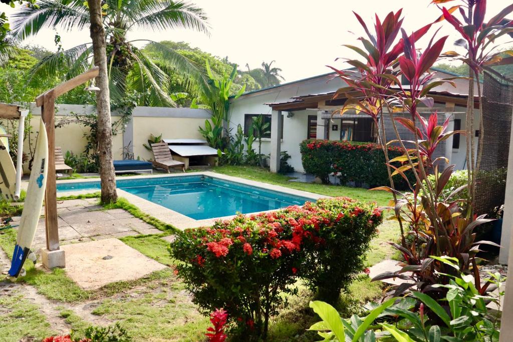 Maoritsio Garden Studios photo 1